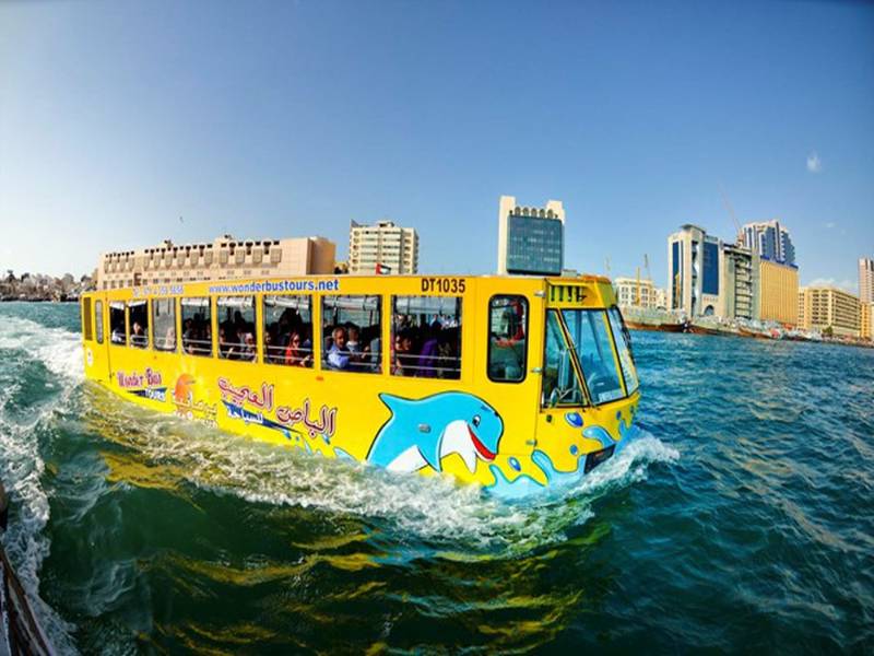 Trải nghiệm xe bus nước khi đi Dubai